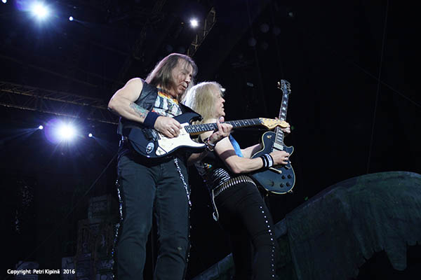 Dave Murray Janick Gers Iron Maiden