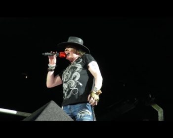 Guns N`Roses kiertää ensi vuonna Eurooppaa  – toteutuuko Suomen keikka?