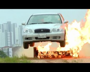 Tältä näyttää Top Gear Korean juontajatiimi