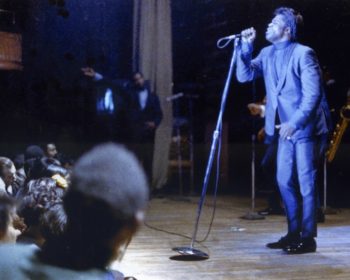 Alex Gibneyn dokumenttielokuva (2014) soul- ja funk-legendan noususta maailmanmaineeseen. Mukana paljon uutta arkistomateriaalia ja aikalaisten kertomuksia. HD (U)
Yle Kuvapalvelu