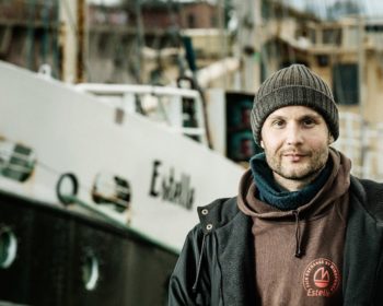 Meksikossa ammutun Jyri Jaakkolan äiti Eve Jaakkola on yrittänyt yli kuusi vuotta saada poikansa murhaajia oikeuteen. Äidin oikeustaistelu on muuttunut kamppailuksi meksikolaista rankaisemattomuuden kulttuuria vastaan. HD. Kuvassa Jyri Jaakkola. Yle
Kuvapalvelu