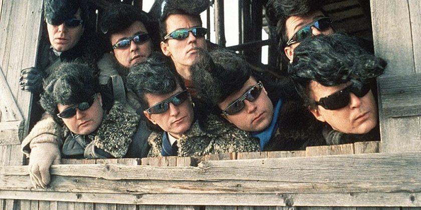 Elokuva maailman huonoimman rockyhtyeen matkasta koti-Siperiasta Yhdysvaltoihin. N: Matti Pellonpää, Kari Väänänen ja Leningrad Cowboys. O: Aki Kaurismäki, Suomi 1989. HD
Yle Kuvapalvelu