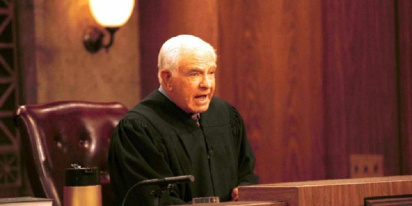 Judge Joseph Wapner's ``People's Court'' is back in session, if only for one day. The 81-year-old jurist returned to the set this week, a sweetly nostalgic exercise to celebrate his old show's 3,000th episode and maybe grab some attention in what has become one of television's most crowded genres. (AP Photo/The People's Court)