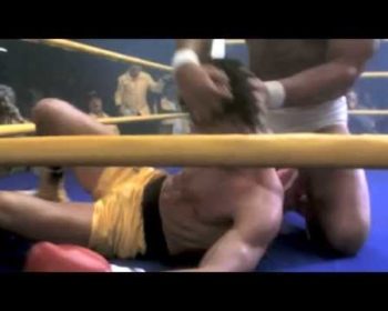 Hulk Hogan hurjana Rocky -elokuvan kuvauksissa – kolme stuntmiestä sairaalaan