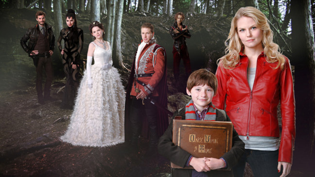 ONCE UPON A TIME - Pilot (ABC/CRAIG SJODIN)
JAMIE DORNAN, LANA PARRILLA, GINNIFER GOODWIN, JOSH DALLAS, ROBERT CARLYLE, JARED GILMORE, JENNIFER MORRISON