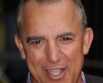 Jay Thomas paesses by the Late Show with David Letterman on September 20, 2011 in New York City