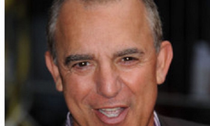 Jay Thomas paesses by the Late Show with David Letterman on September 20, 2011 in New York City